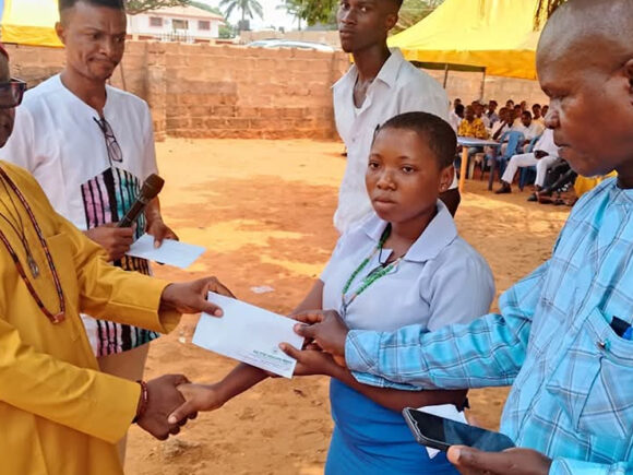 Peter Aniekwe Empowerment Foundation Boosts Educational Zeal and Opportunity for Secondary School Students